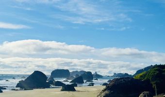 17350 HOLMES Dr, Brookings, OR 97415
