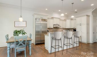 6411 Aldworth Ln, Charlotte, NC 28226