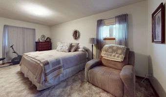 1112 W Church St, Albion, NE 68620