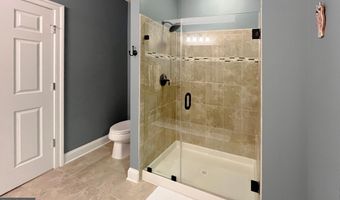 42770 LAUDER Ter, Ashburn, VA 20147