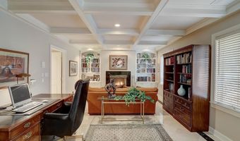 4744 34TH St N, Arlington, VA 22207