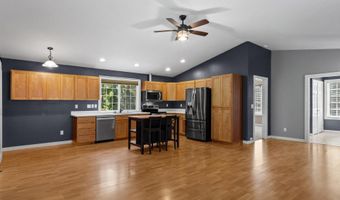 22905 NE CANYON Rd, Battle Ground, WA 98604