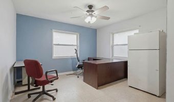1812 Dawson Rd, Albany, GA 31707