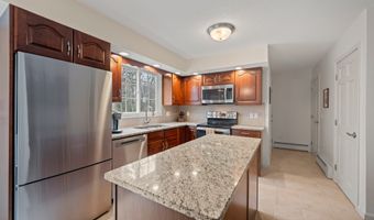 9 Deer Hill Ln, Coventry, CT 06238