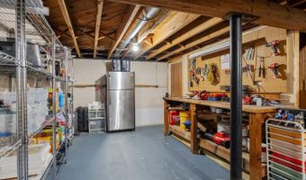 309 N WOODLAWN Ave N, Annapolis, MD 21401