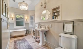 15 W YALE St, Orlando, FL 32804