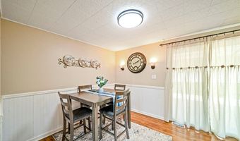 2716 Russell Rd, Ashtabula, OH 44004