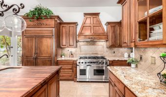 2784 W DEL RIO Pl, Chandler, AZ 85224