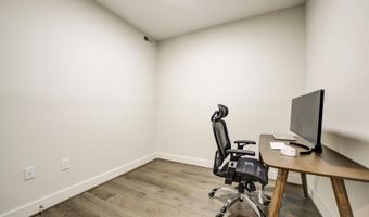 2337 CHAMPLAIN St NW 104, Washington, DC 20009