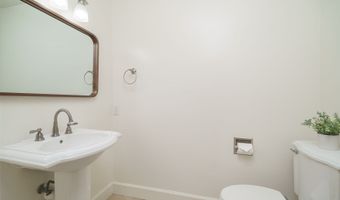 1307 Noninui Pl, Kailua, HI 96734