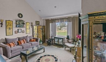 72 Hilltop Dr F, North Providence, RI 02904