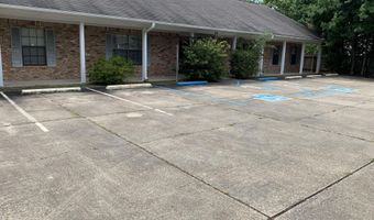 313 Abbey Ct, Biloxi, MS 39531