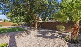 1689 E IRIS Dr, Chandler, AZ 85286