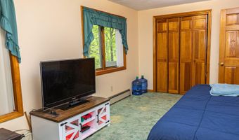 3 Lakeview Ln S, Standish, ME 04084