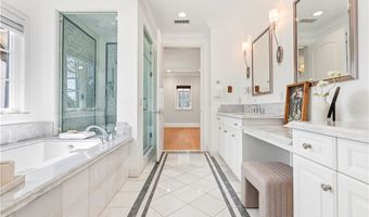 566 S 2nd Ave, Arcadia, CA 91006