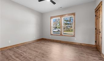 304 N Mulberry St, Adrian, MO 64720