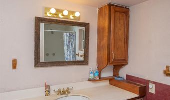 805 W Washington Ave, Artesia, NM 88210