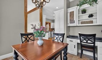 2508 Glynnwood Ln, Bartlesville, OK 74006