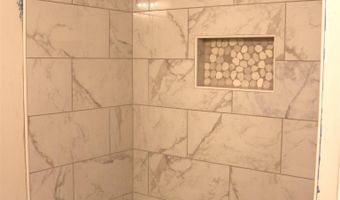 1051 Shoal Creek Rd, Arab, AL 35016