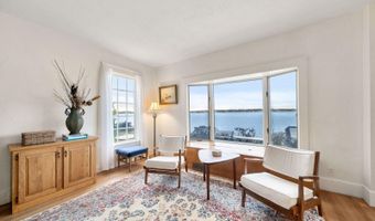 35 Benedict Rd, Bourne, MA 02532