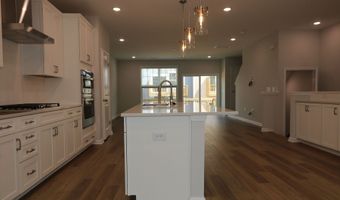 2728 Hunter Woods Dr, Apex, NC 27502