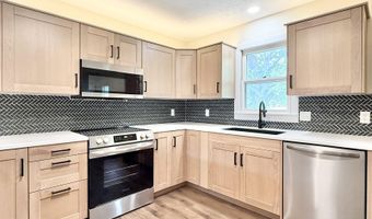 1907 Monroe St, Beatrice, NE 68310