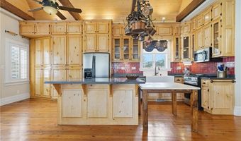 880 Johnstonville Rd, Barnesville, GA 30204