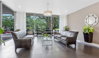 1210 N TAFT St 909, Arlington, VA 22201