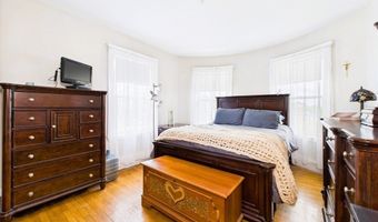 37 Westmoreland St, Boston, MA 02124