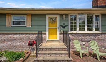 37 North St, Andover, NJ 07801