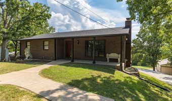1983 South Dr, Arnold, MO 63010