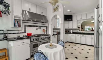 710 SPRINGDALE Rd, Orlando, FL 32804