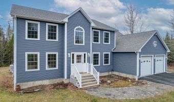 183 Skyline Rd, Bangor, ME 04401