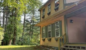 40 Anthony Rd, Foster, RI 02825