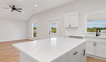 10064 E Bayou View Dr, Bay St. Louis, MS 39520