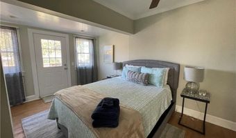 29 Anthony St, Newport, RI 02840