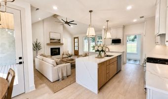 27 Cullen Hills Dr, Bella Vista, AR 72715