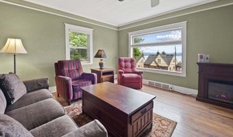 3361 Harrison Ave, Astoria, OR 97103
