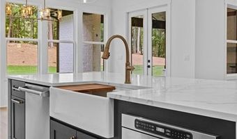400 Auburn Rd, Auburn, GA 30011