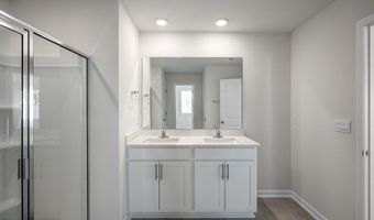 962 Misty Creek Dr, Aberdeen, NC 28315
