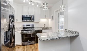 526 N PAYNE St, Alexandria, VA 22314