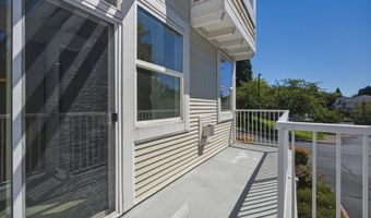 14771 SW BEARD Rd 104, Beaverton, OR 97007