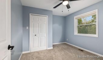 8586 66th St SE, Alto, MI 49302