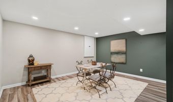 21031 CLARKSBURG Rd, Boyds, MD 20841
