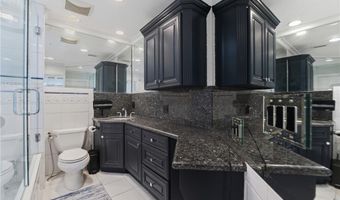 6070 E Smt, Anaheim, CA 92807