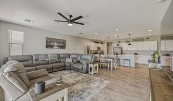 178 S NAPLES Ln, Casa Grande, AZ 85122