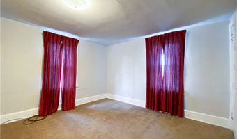 301 Wykes St, Aliquippa, PA 15001