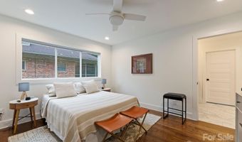 6527 Burlwood Rd, Charlotte, NC 28211