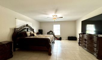 330 Canada Dr, Camden, SC 29020
