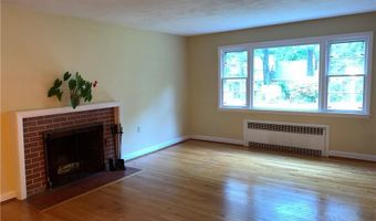 35 Sylvan St, Avon, CT 06001